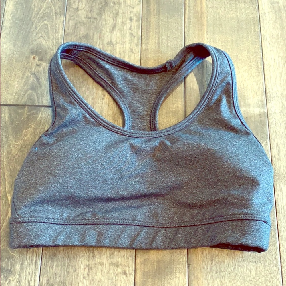 GapFit Sports Bra